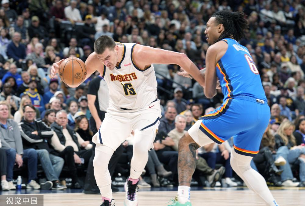 他在国际舞 他在国际舞