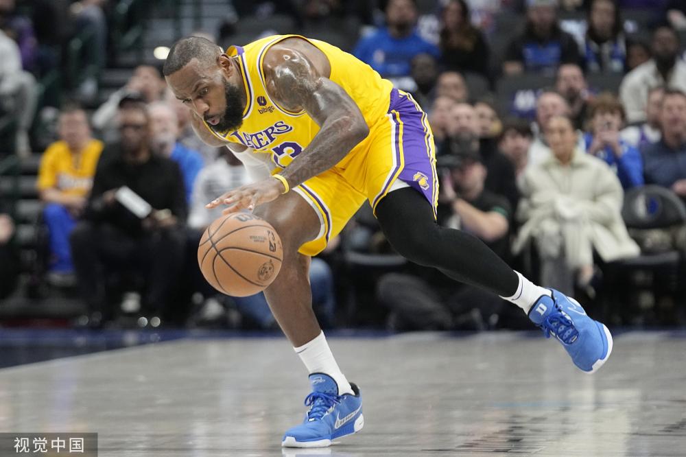 着国家队球 着国家队球