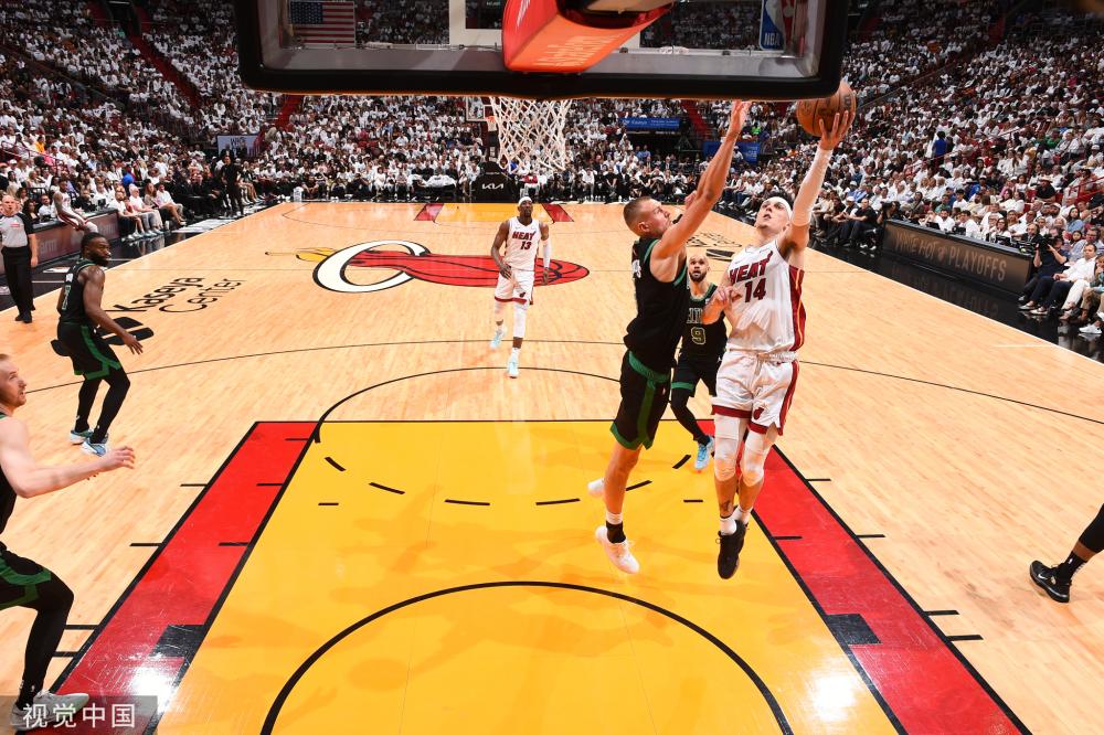 在这些新加 在这些新加