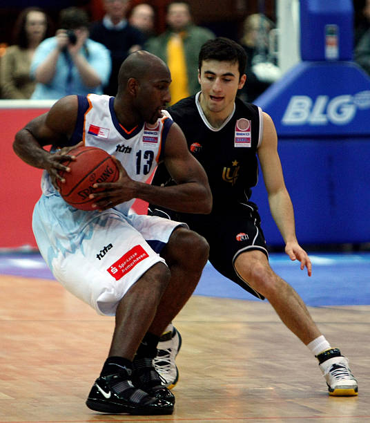 八颗止疼药 八颗止疼药