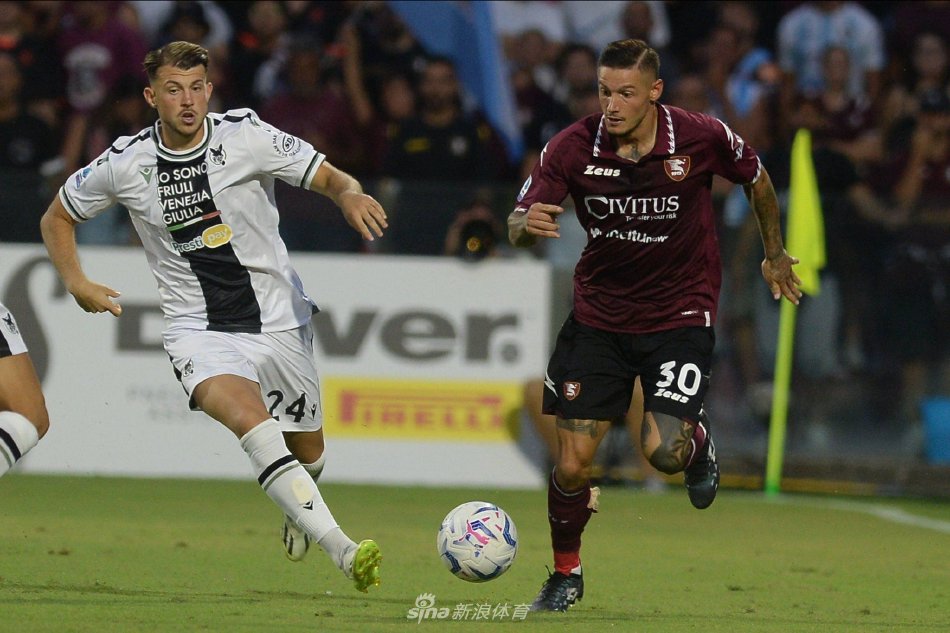 更为整个足 更为整个足